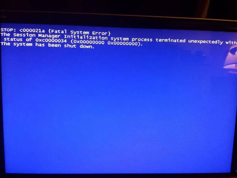 Como reparar el error fatal del sistema c000021a en windows 2